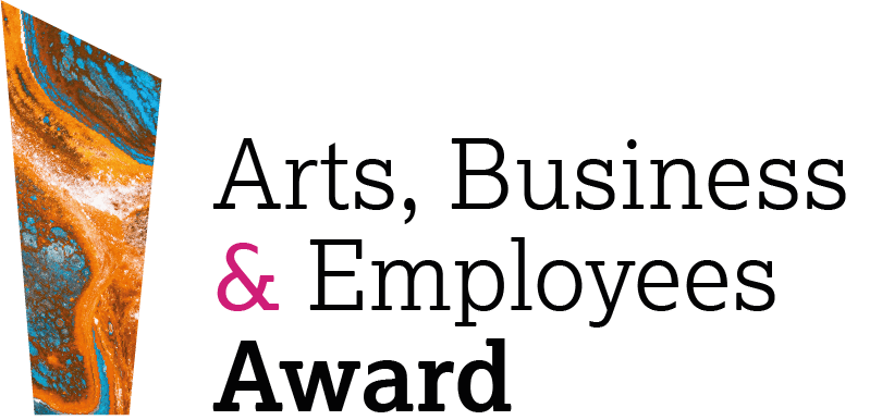 Llun gyda symbol gwobr, a'r geiriau Arts, Business & Employees Award.